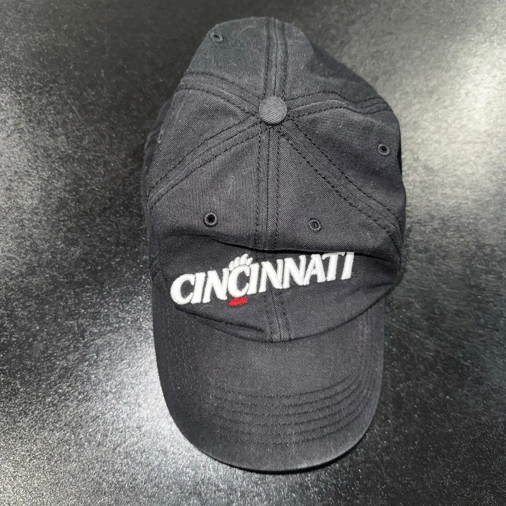 University Of‎ Cincinnati Bearcats Hat Men Medium Fitted Baseball Cap